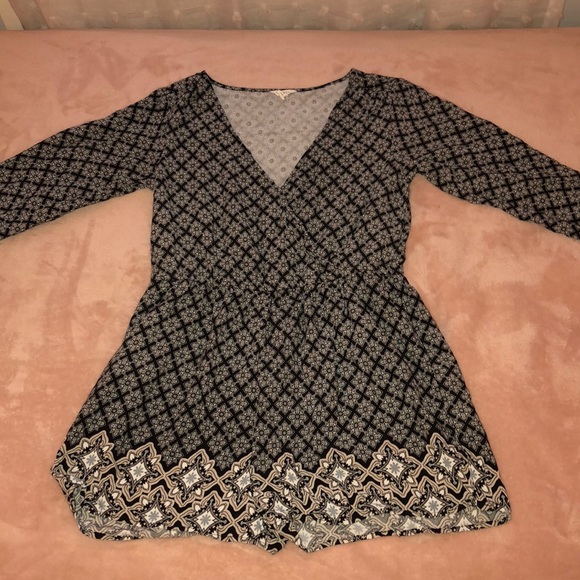 Aeropostale romper - Picture 1 of 3